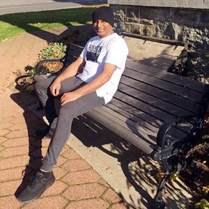 Meet your Posher, Nalaka